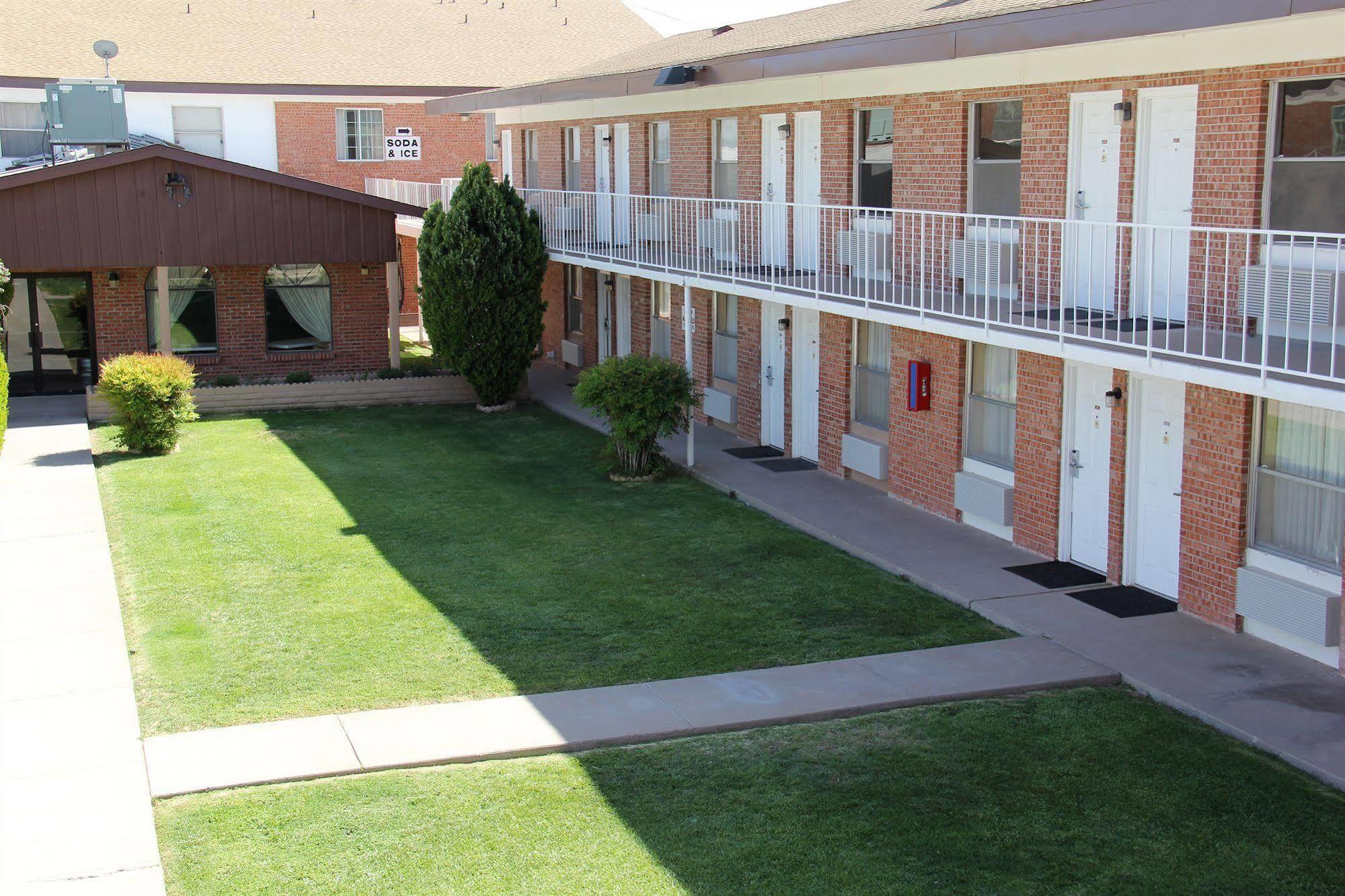 Baymont By Wyndham Deming Hotel Kültér fotó